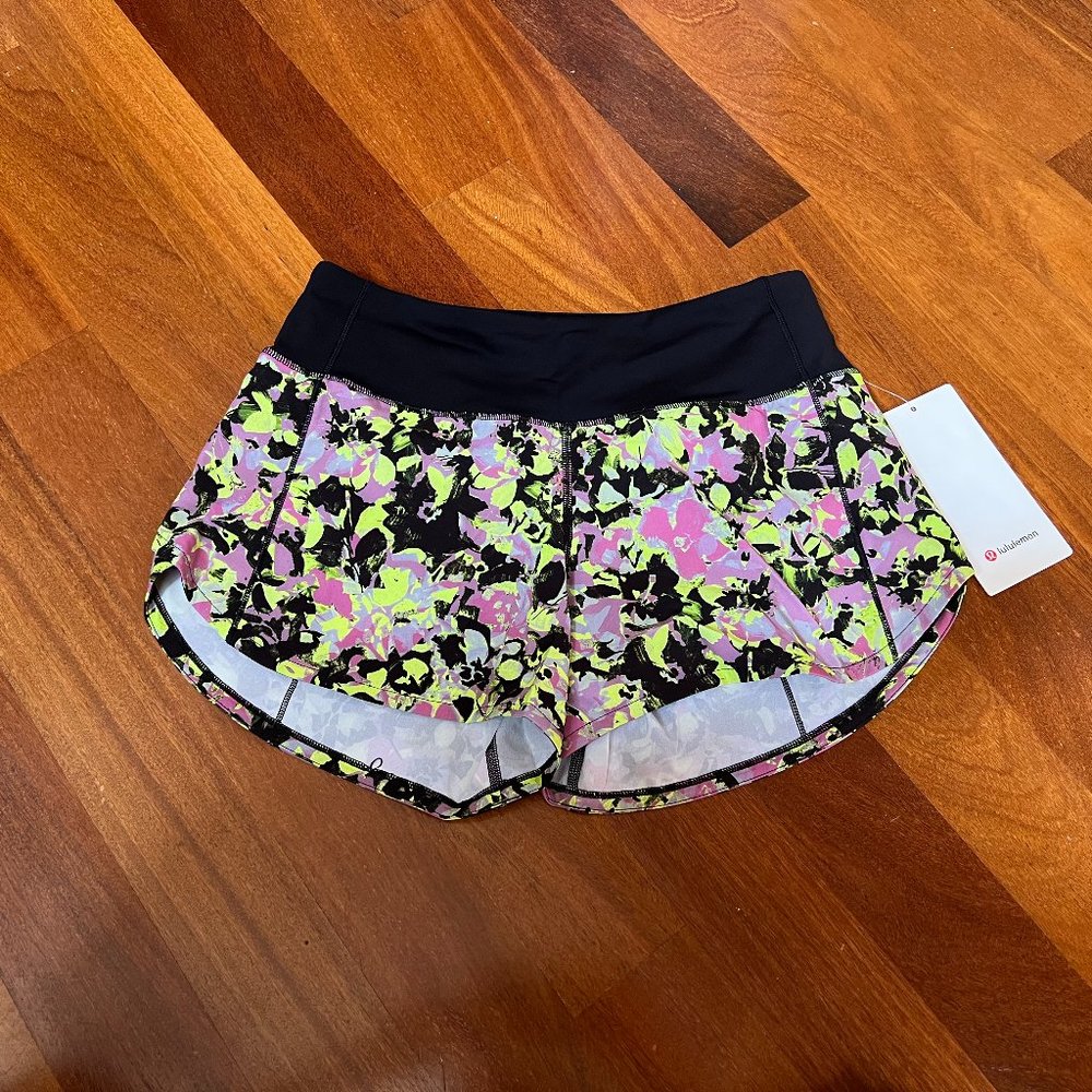 Lululemon Speed Up MR Short 4" * Lined Size 4